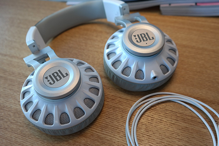 headset，jbl，Headwear，Ear wrap type，Digital，