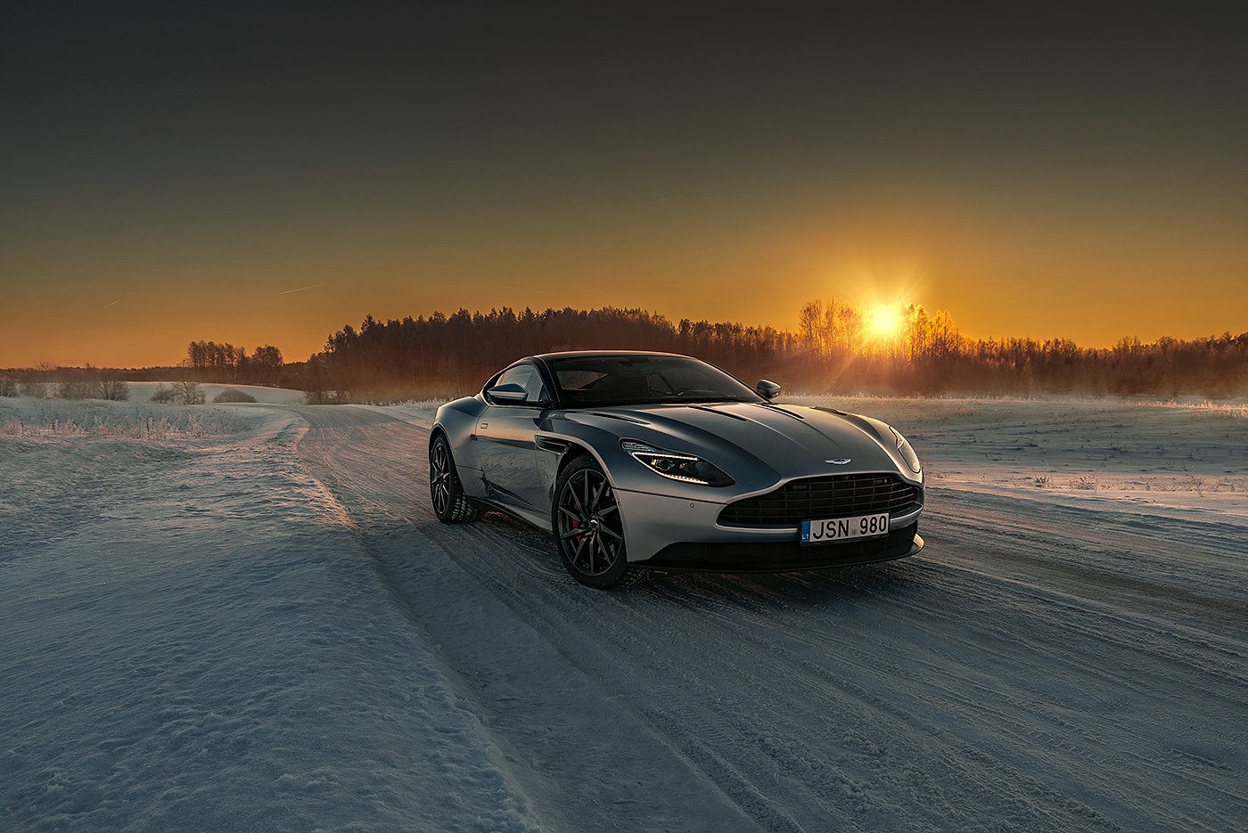 Sports car，Aston Martin，automobile，