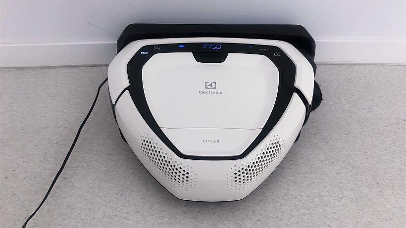 Electrolux pure i9，evaluating ，Sweeping robot，intelligence，