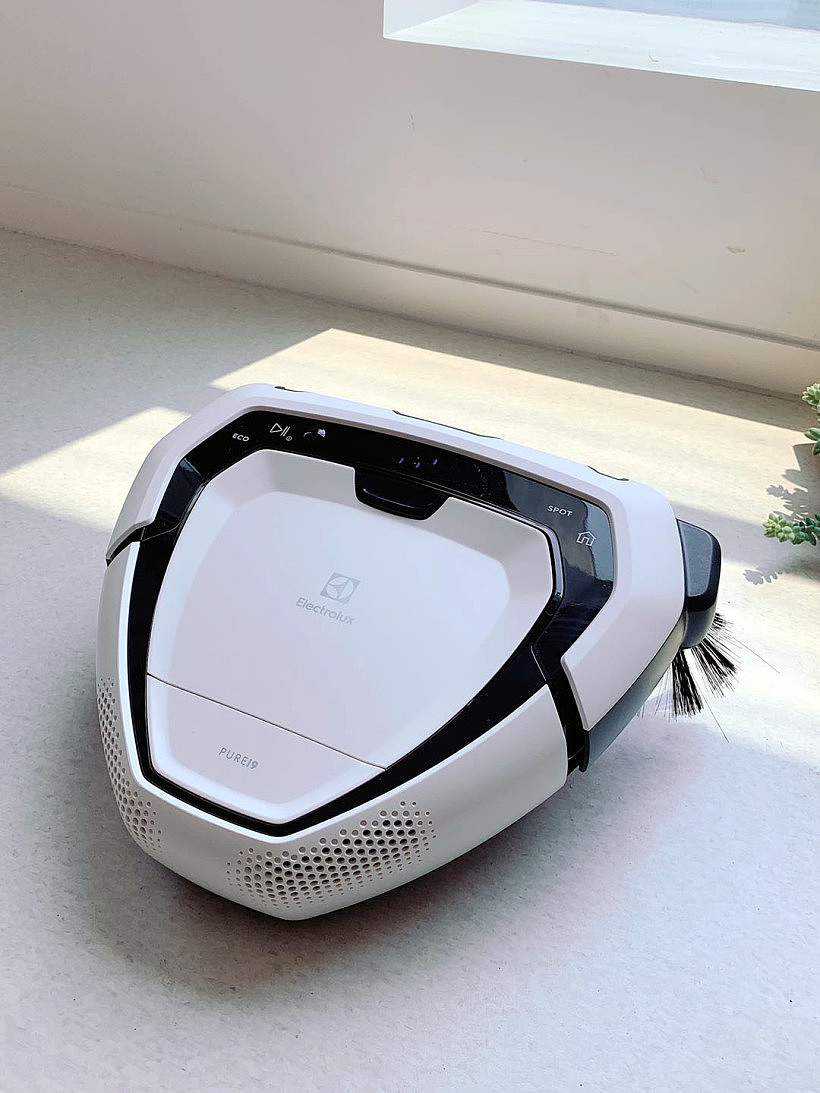 Electrolux pure i9，evaluating ，Sweeping robot，intelligence，