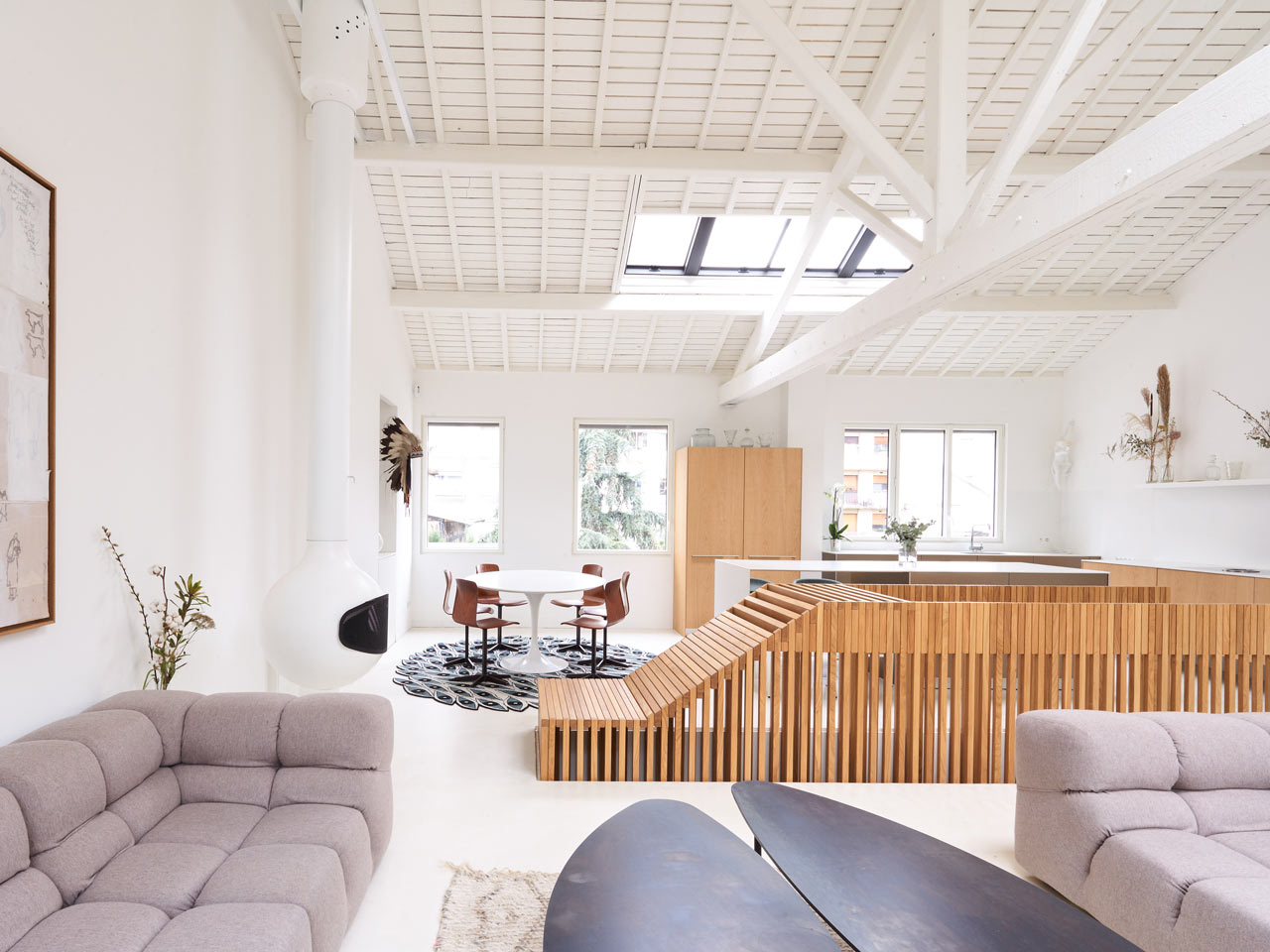 indoor，renovation，apartment，