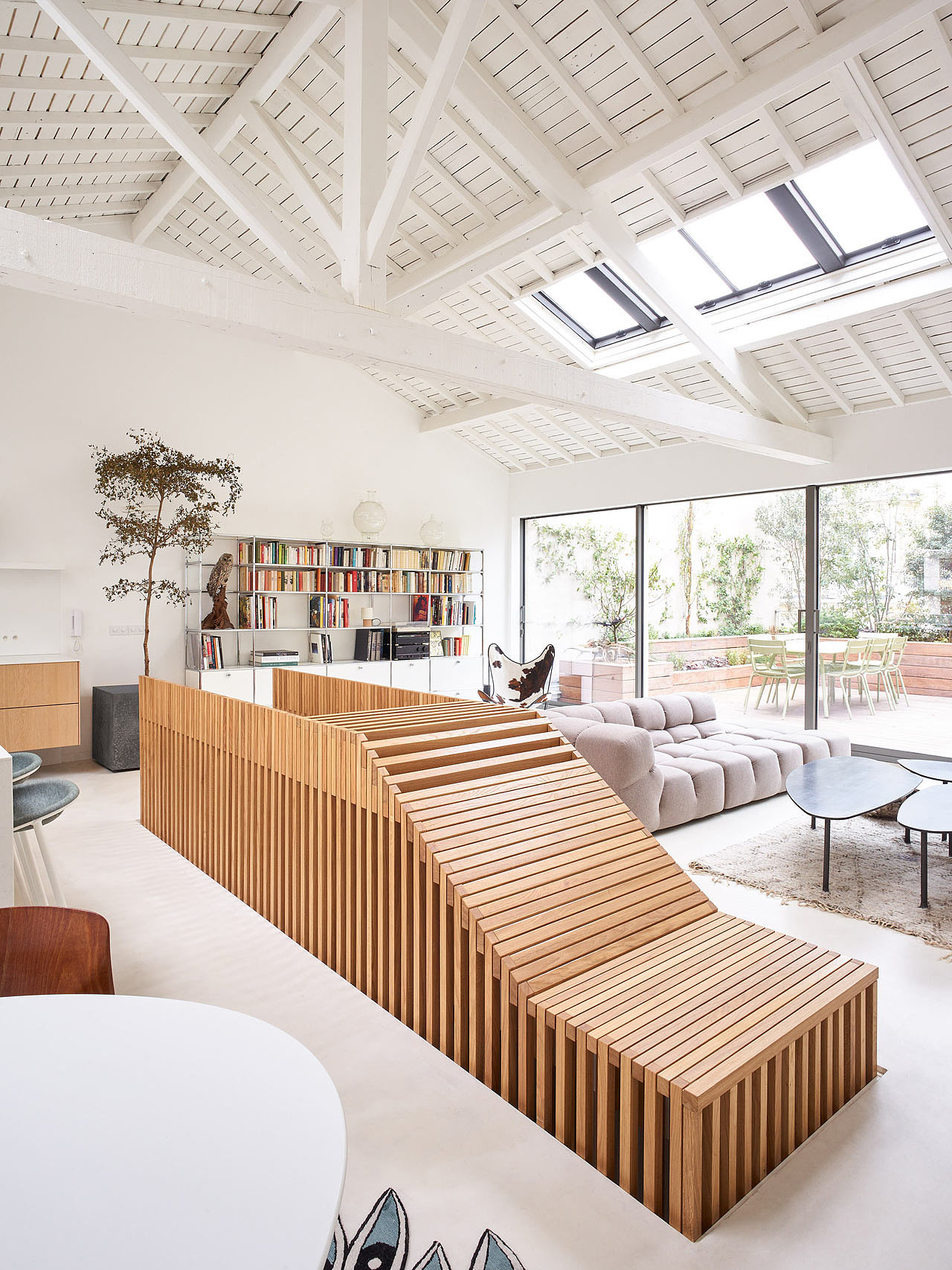 indoor，renovation，apartment，