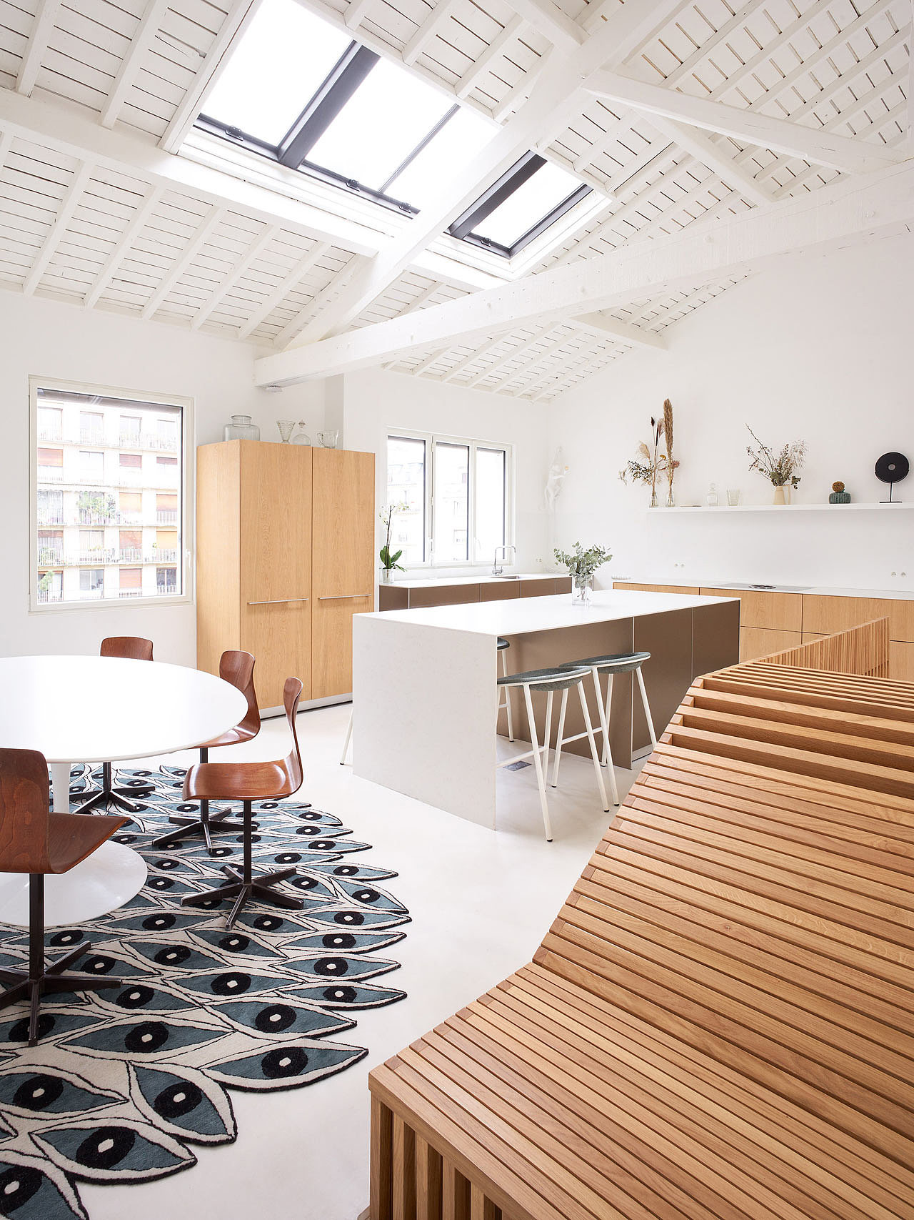 indoor，renovation，apartment，