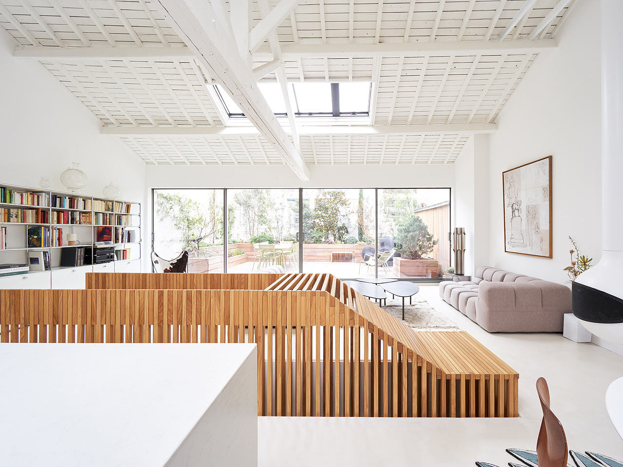 indoor，renovation，apartment，