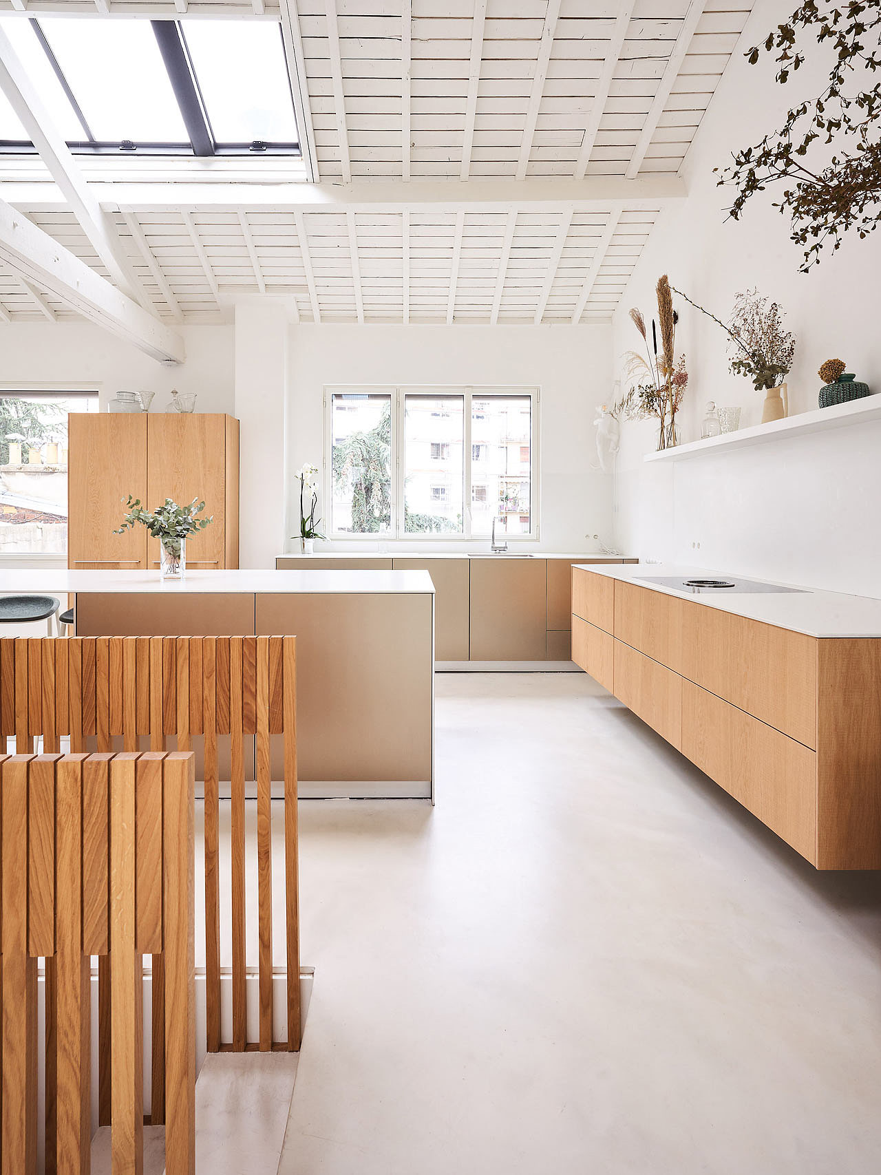 indoor，renovation，apartment，