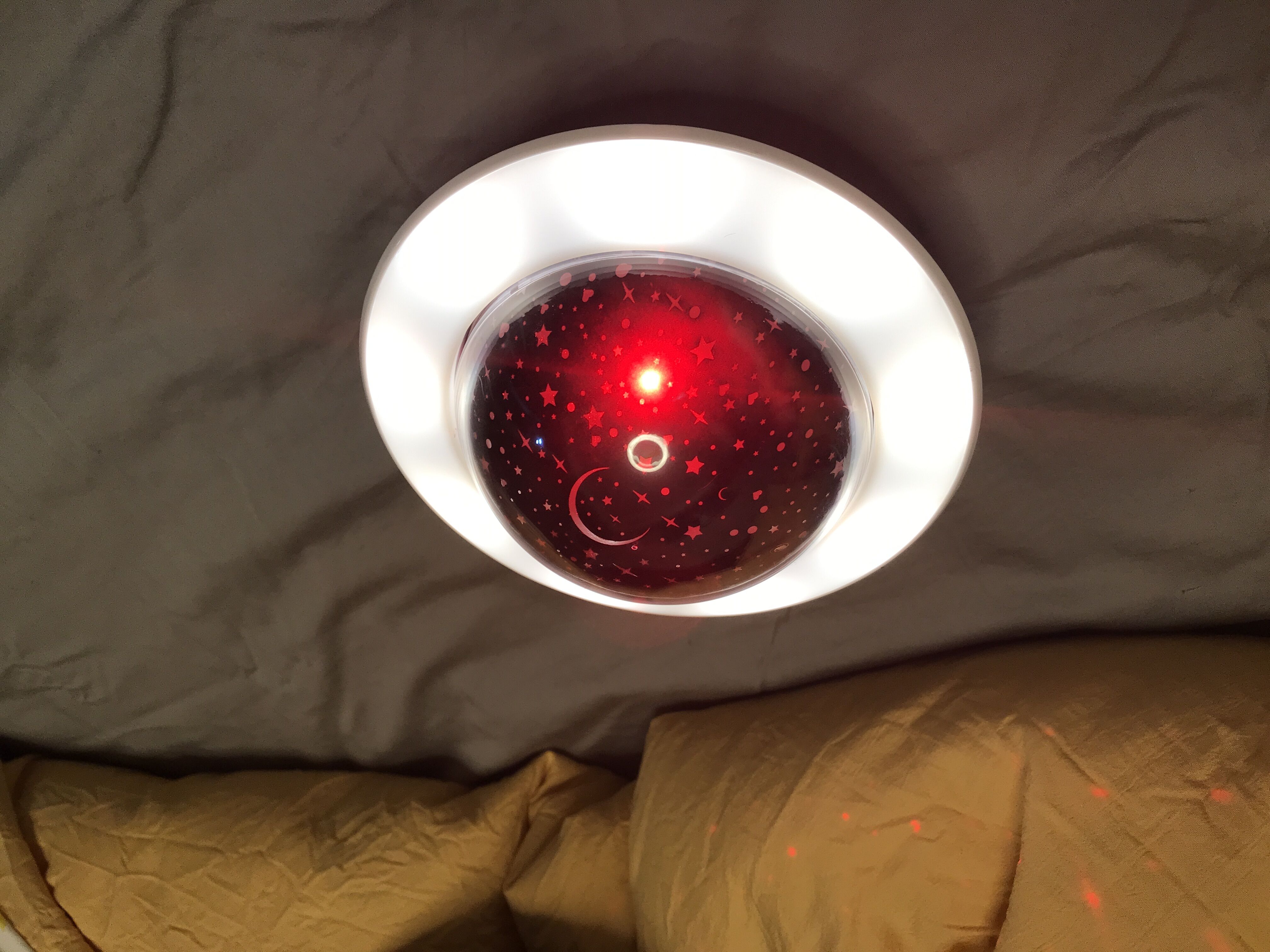 Star projection lamp，Bluetooth Speaker ，Sleeping lamp，Children's early education machine，
