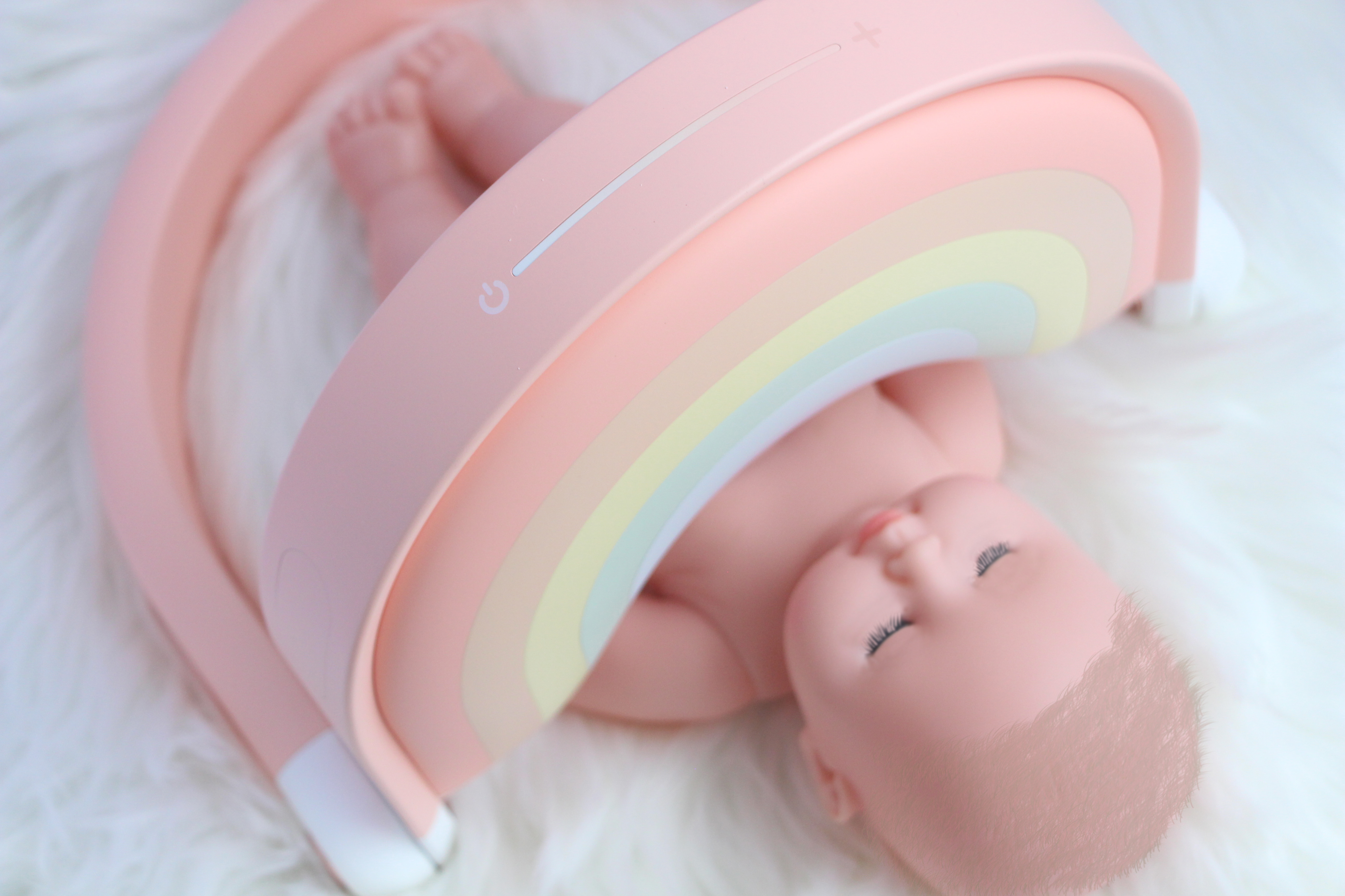 warm，cure，embrace，sense of security，