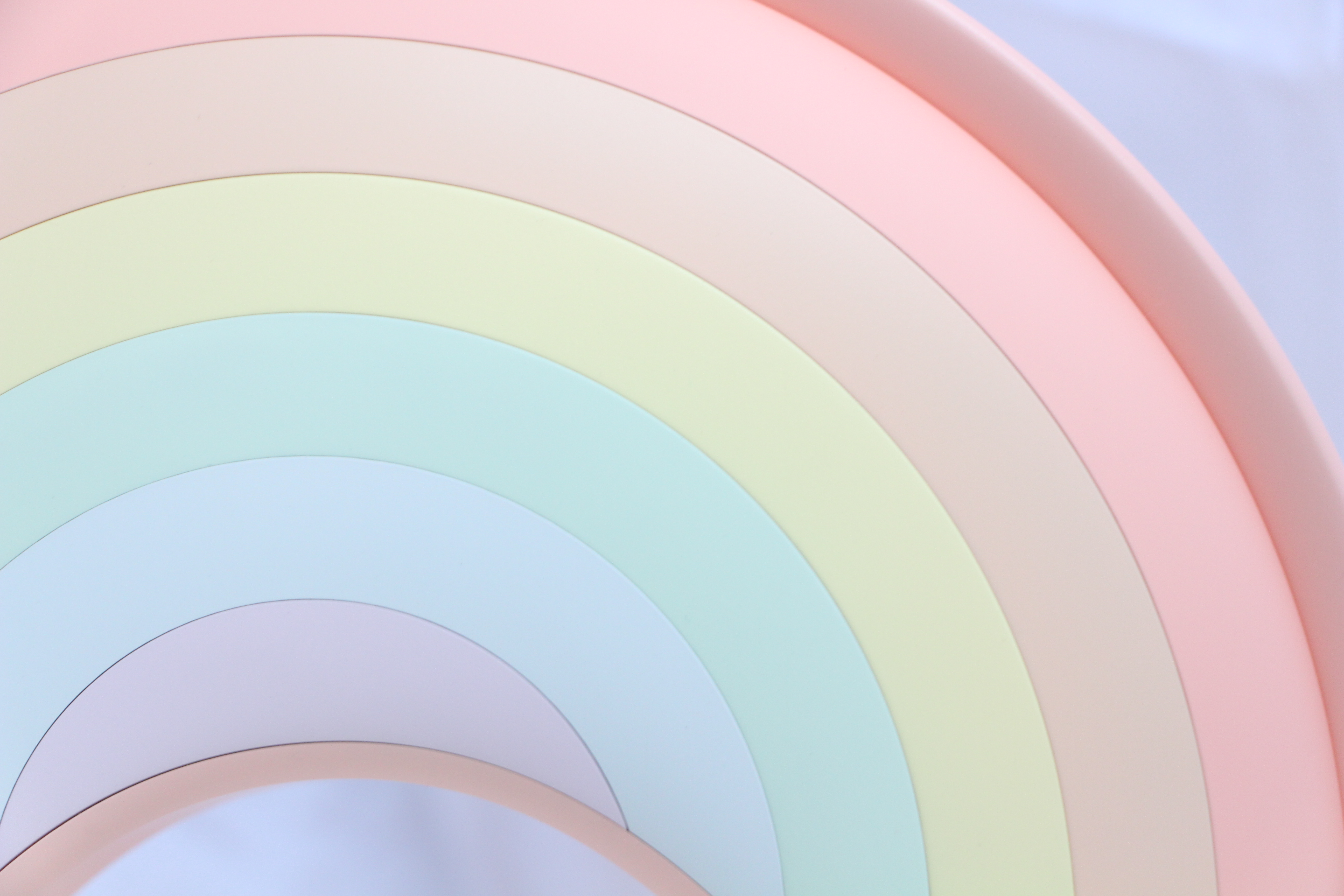 warm，cure，embrace，sense of security，