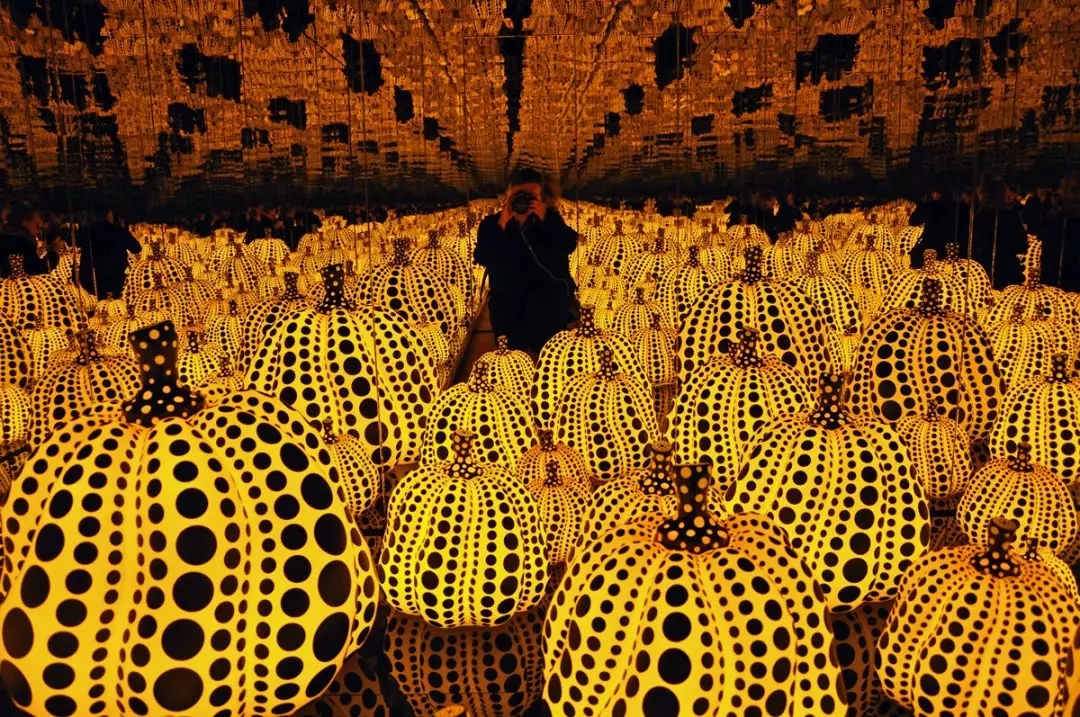 Yayoi Kusama ，Pop，wizard，Andy Warhol.，Murakami Takashi，