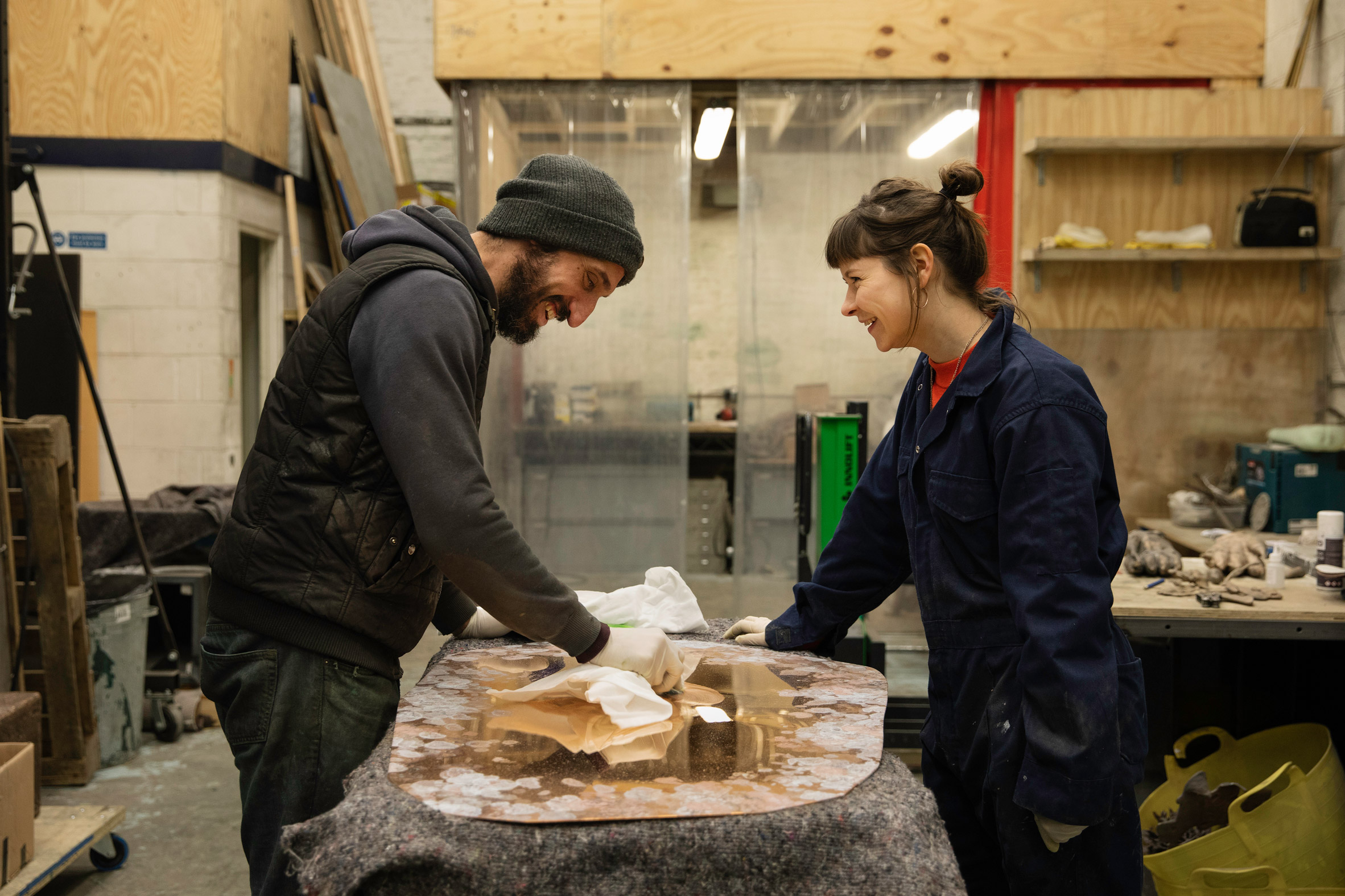 bronze，Charlotte Kingsnorth，mirror，