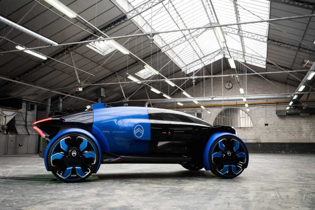 fully automatic，automobile，Citroen，one thousand nine hundred and nineteen，tram，