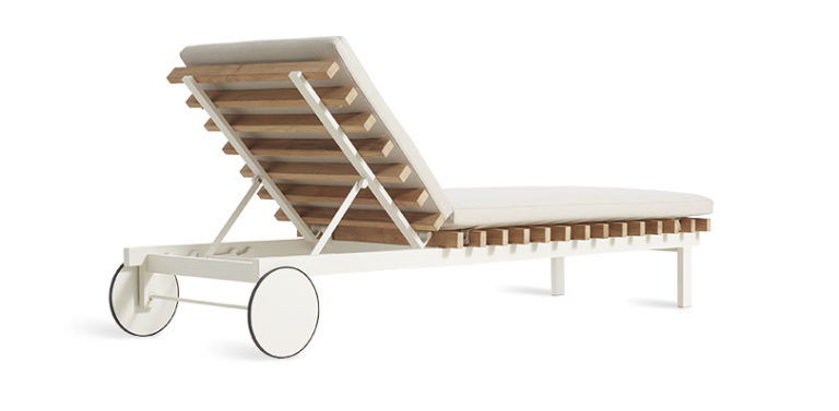 white，deck chair，perch，Dot Blue，