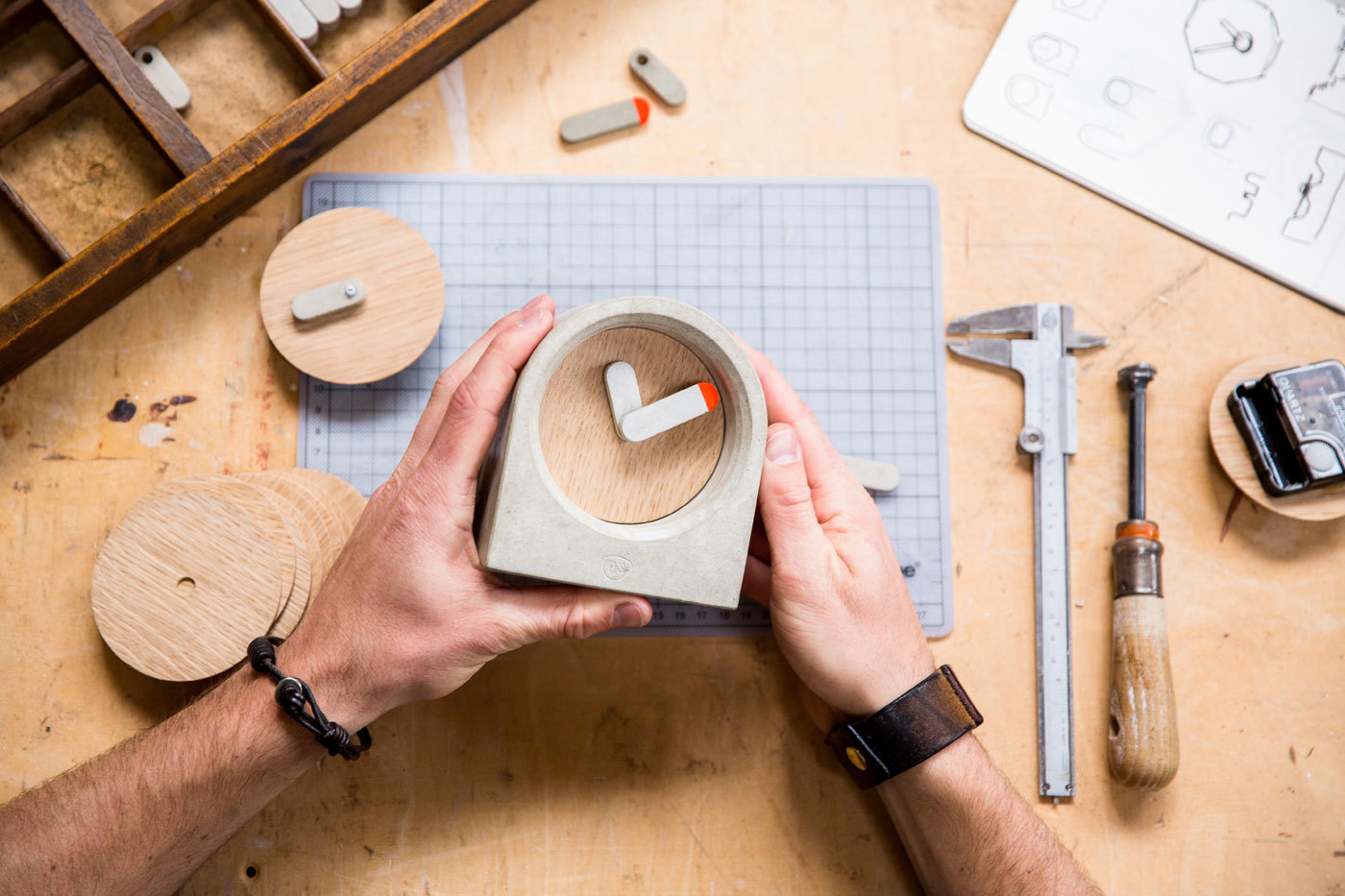 Clock，Office Supplies，Housewear & Furnishings，concrete，originality，