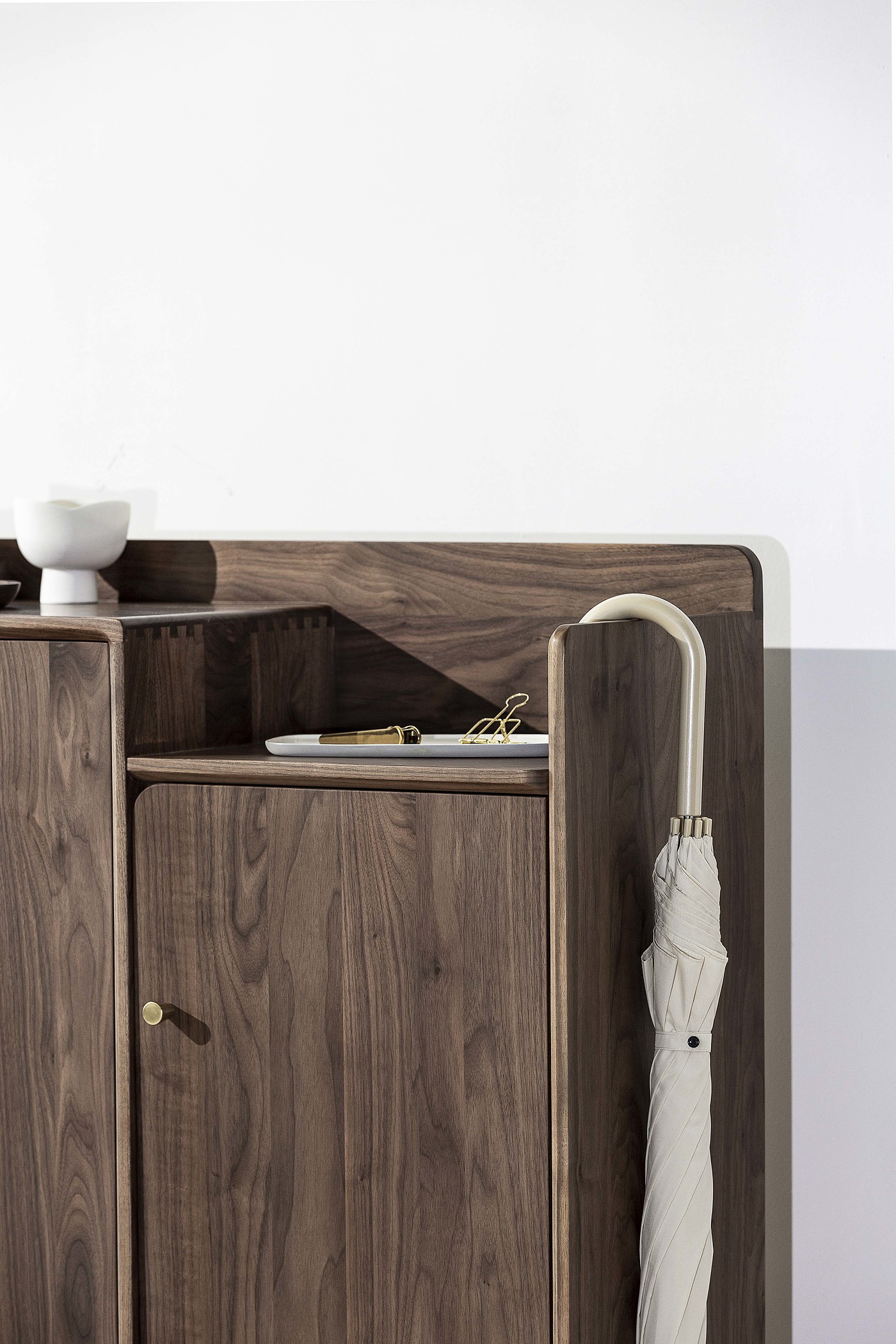Furniture designer Ren Mengying，Yogurt  Shoe cabinet，