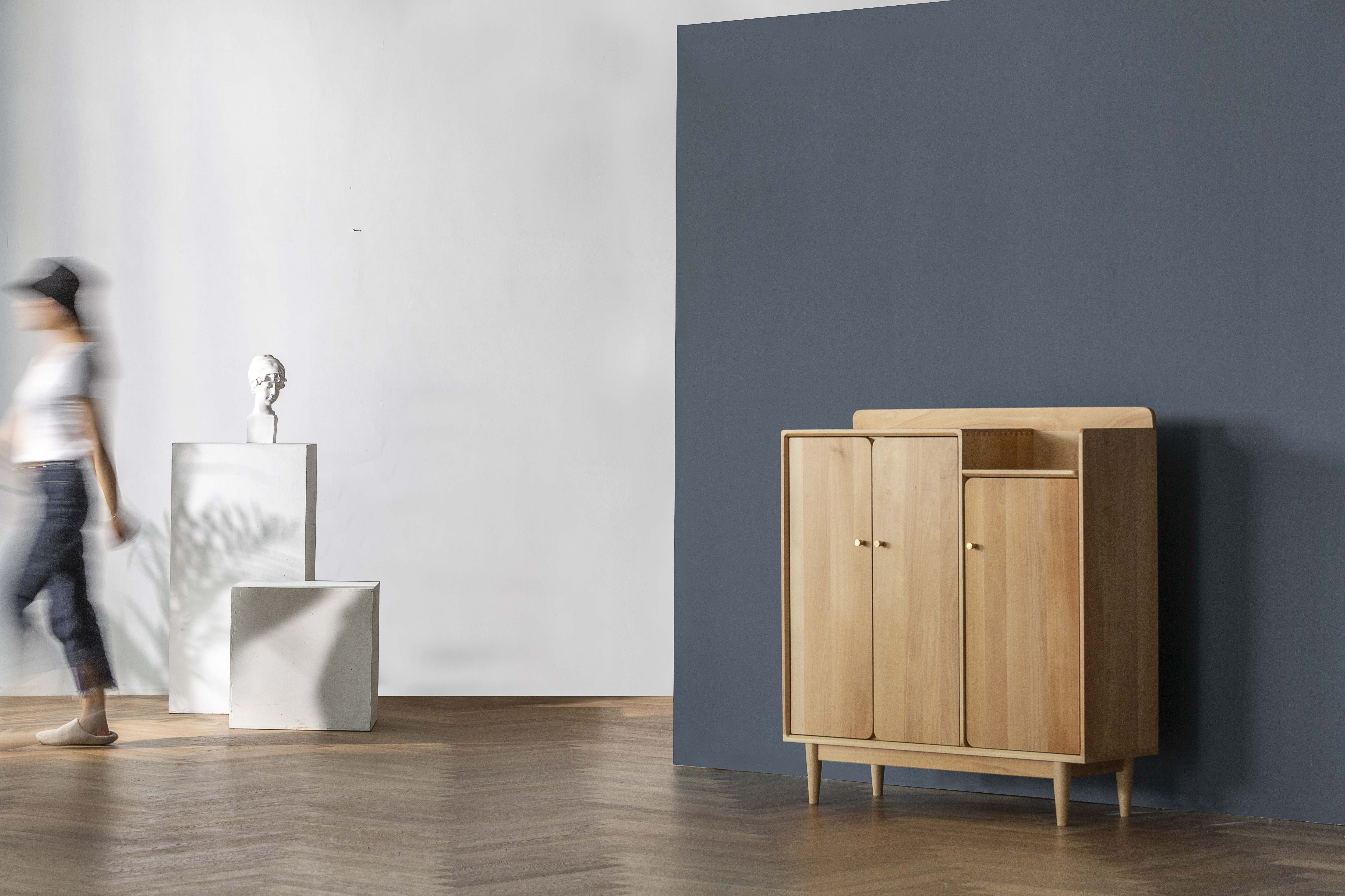 Furniture designer Ren Mengying，Yogurt  Shoe cabinet，