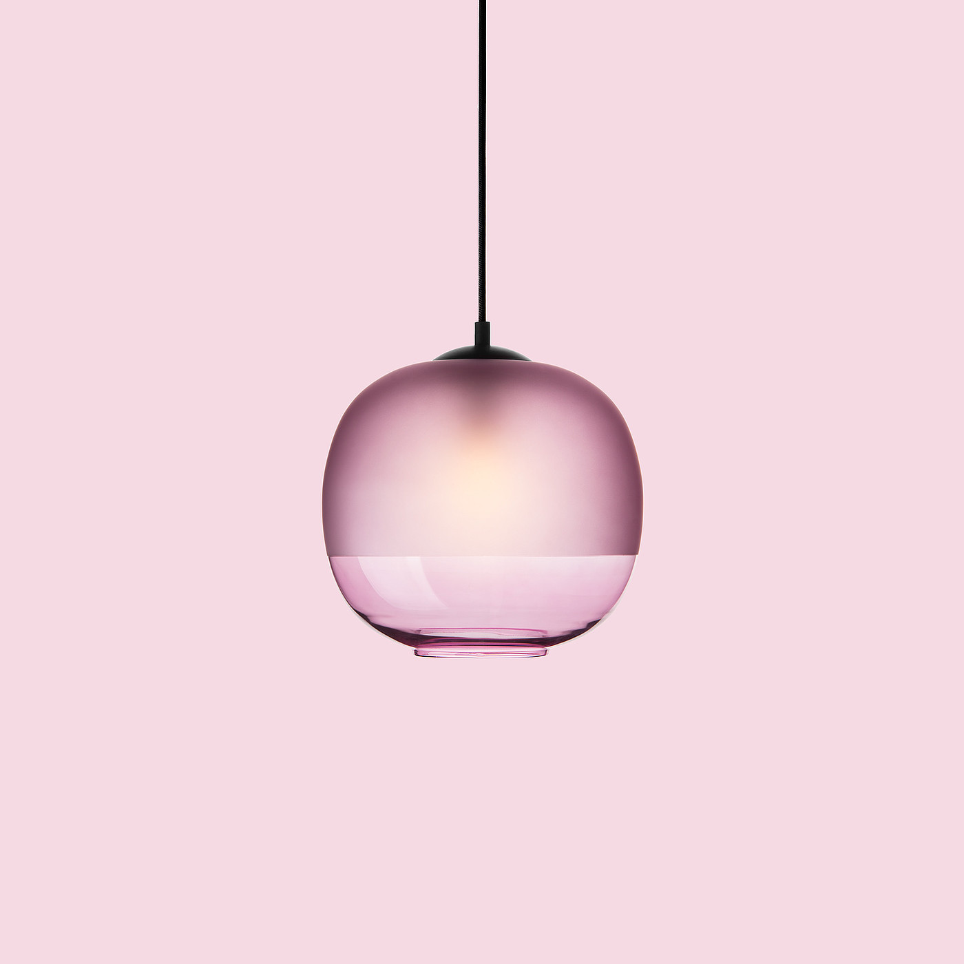 Bale  pendant，a chandelier，translucent，