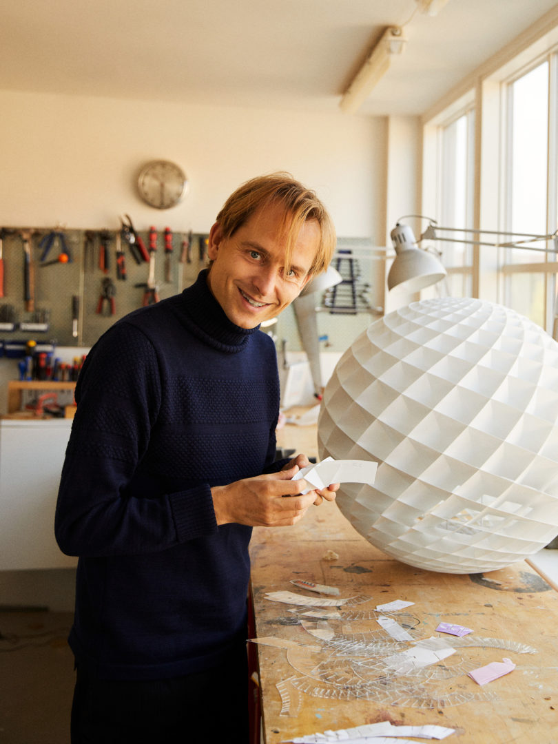 Driver，white，lamps and lanterns，