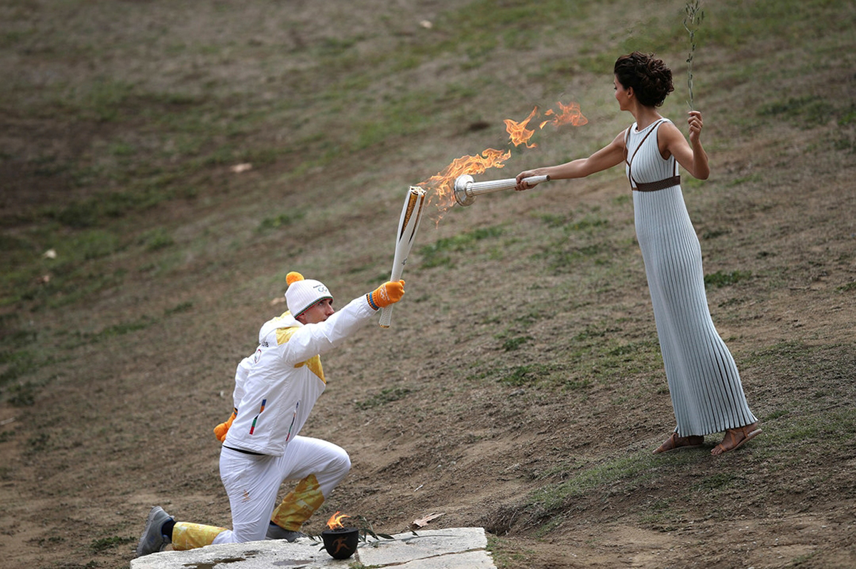 torch，white，Olympic，
