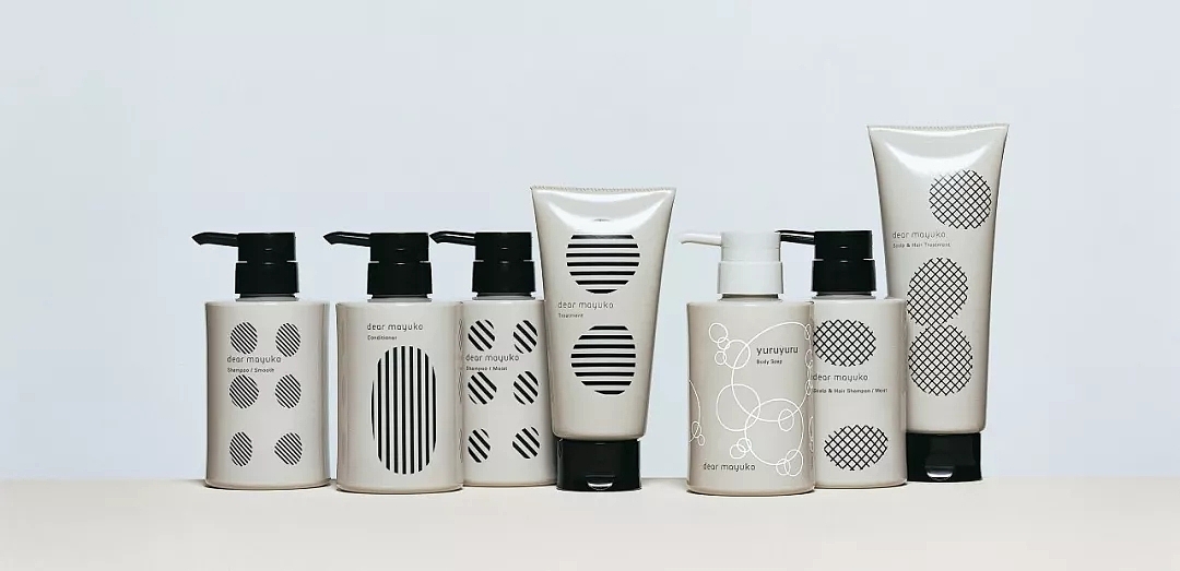 Graphic Artist Designer，Rubell，MUJI，website，Toyota，