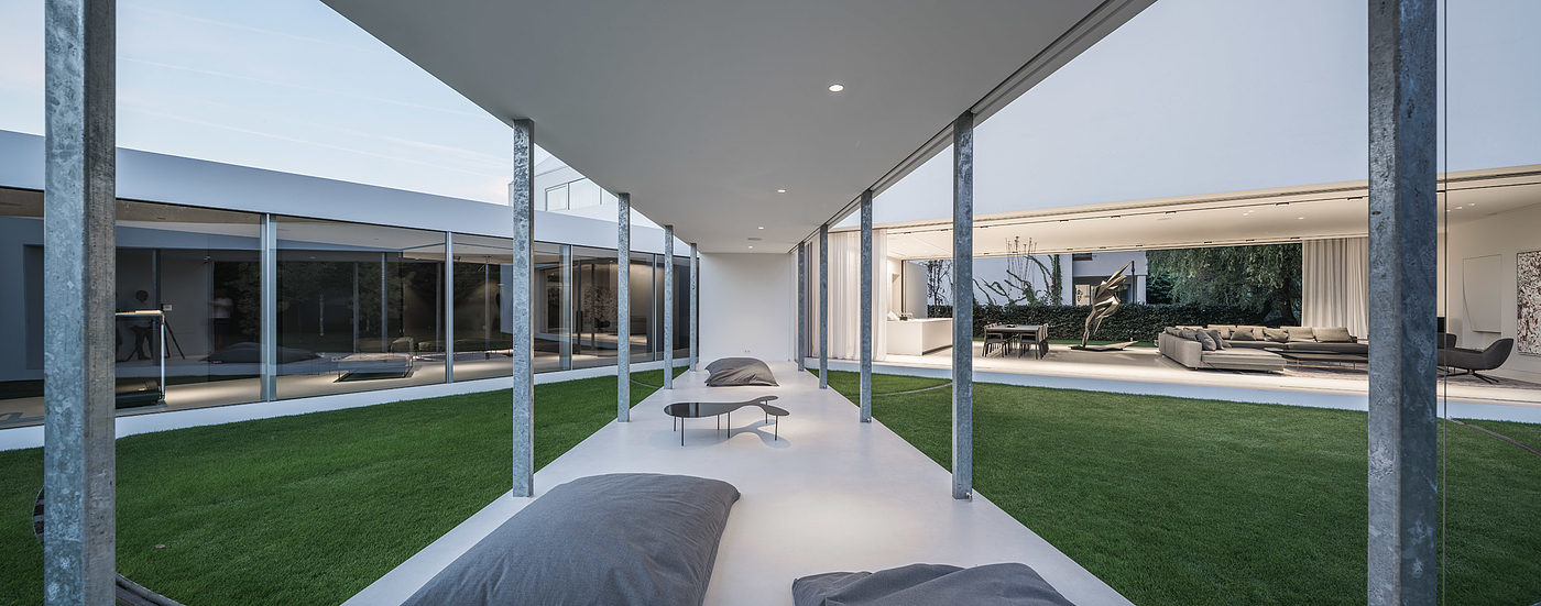 Activity platform，Quadrant House，sun，