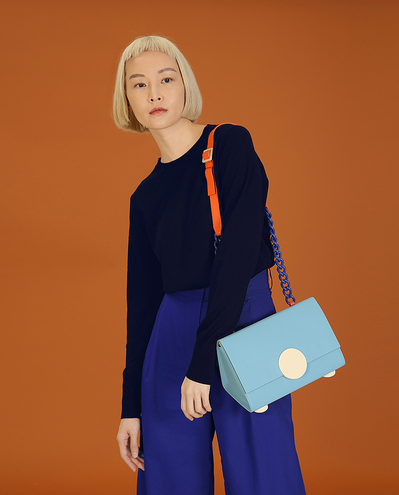 Color contrast，matter，Female bag，