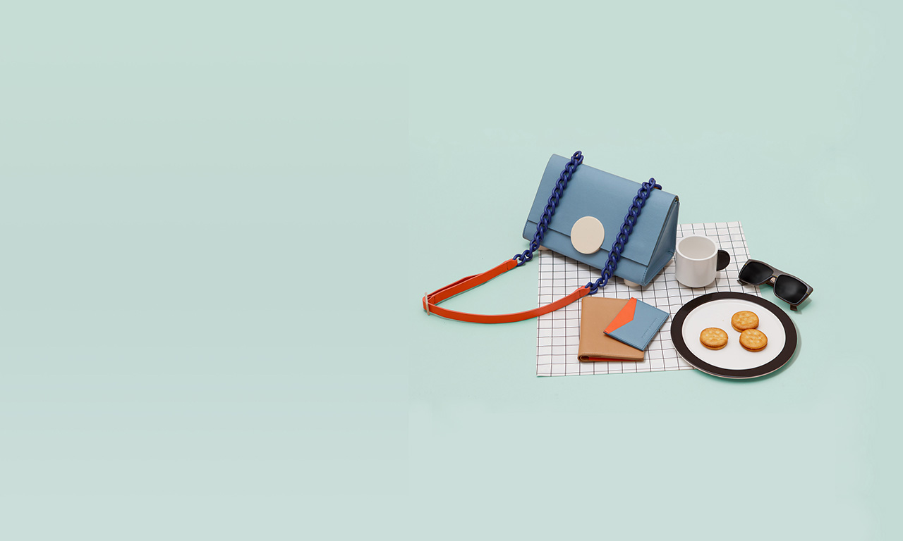 Color contrast，matter，Female bag，