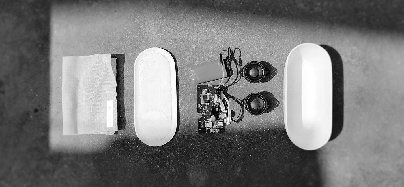 Bricka，speaker，Charger，wireless，Receive，Tray，the republic of korea，Hyunsu Park，