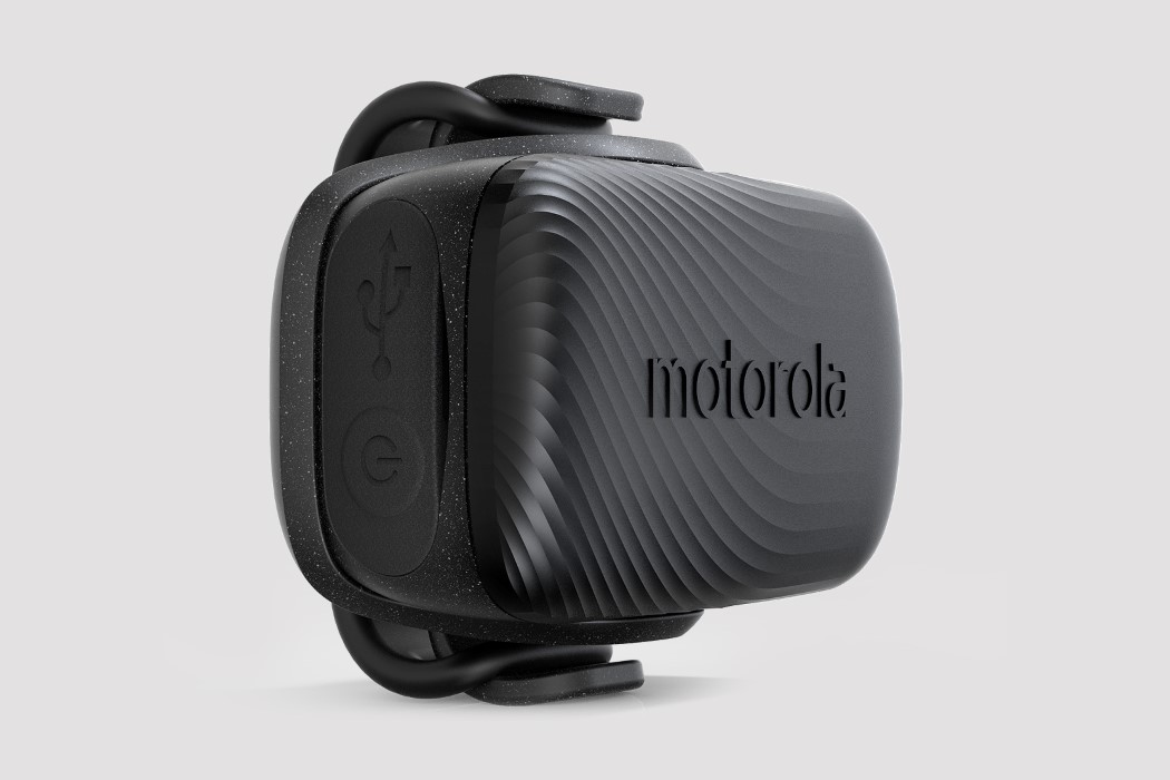 track，a collar for a horse，Motorola，Dog，