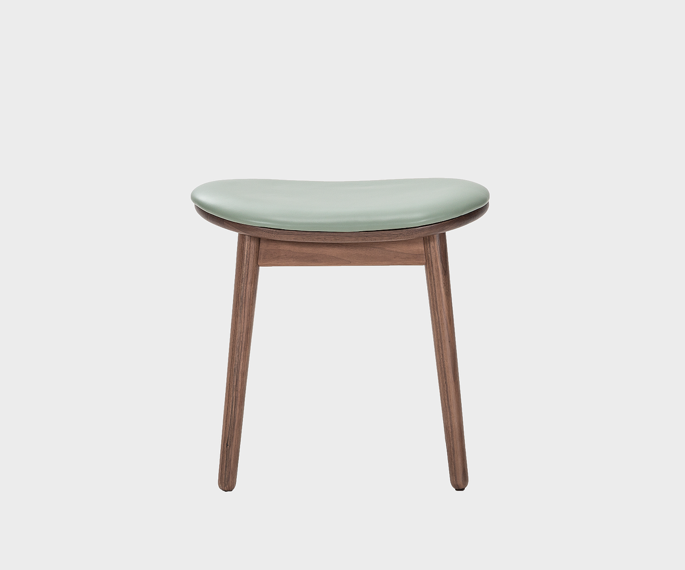 Solid wood stool, bar stool，