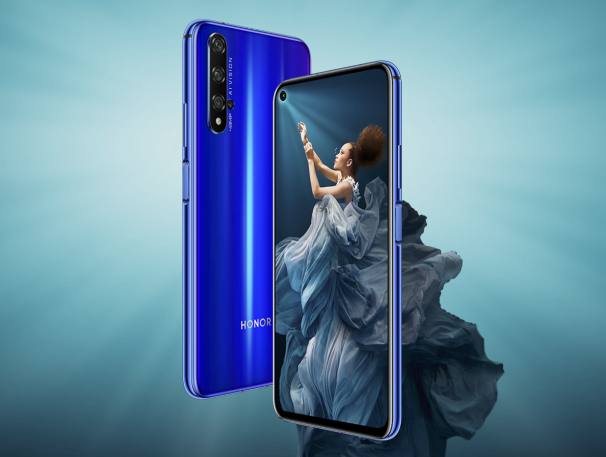 camera，mobile phone，selfie，