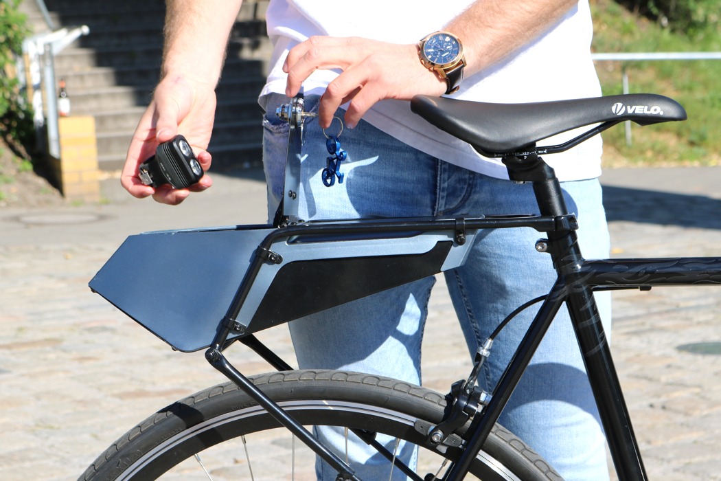 Bicycle，AEROCARRIER，Receive，carriage，