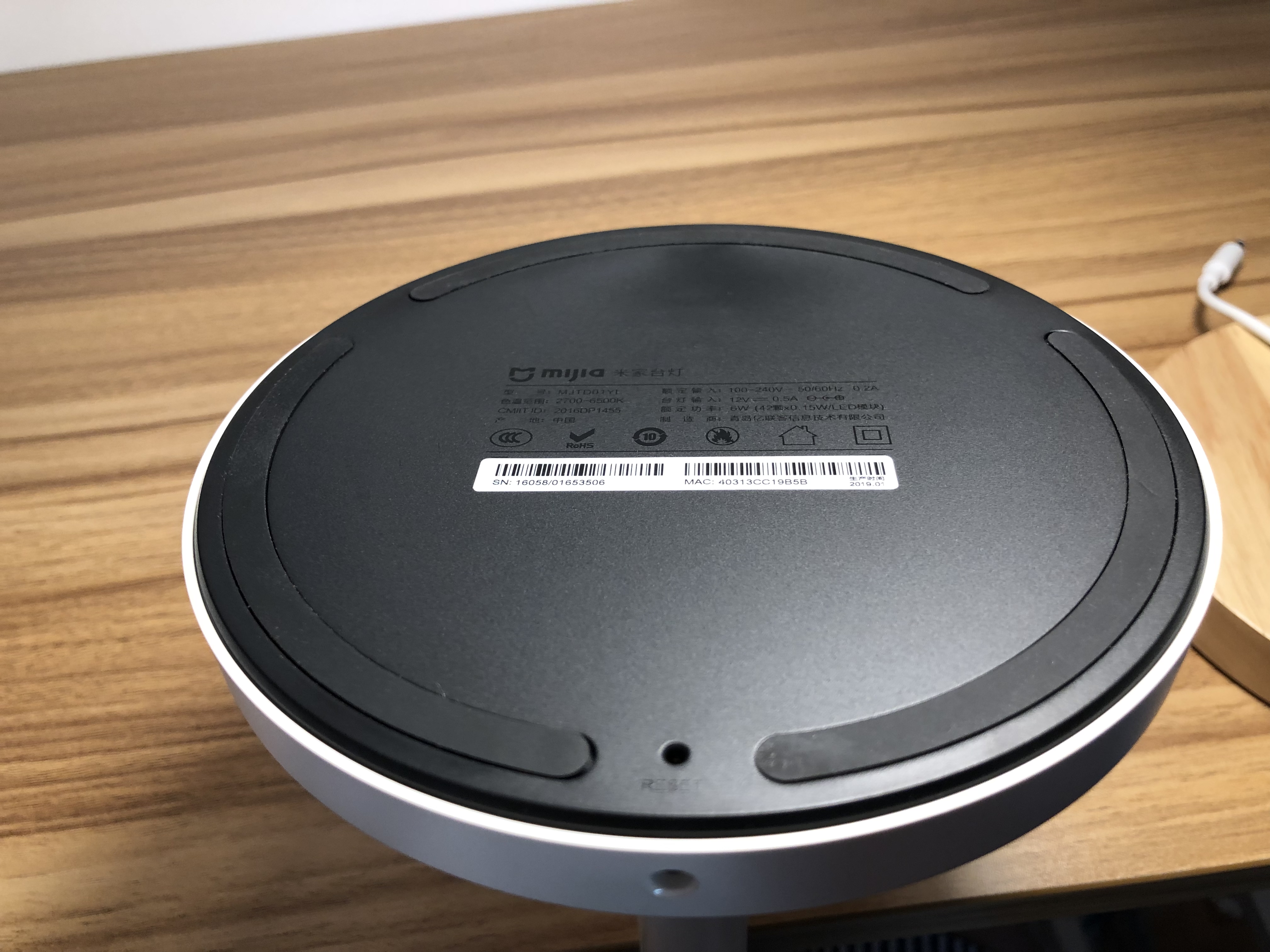 LED desk lamp，Disassemble，Design，