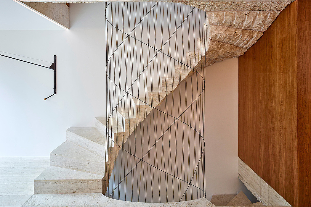 indoor，stairs，Sense of space，