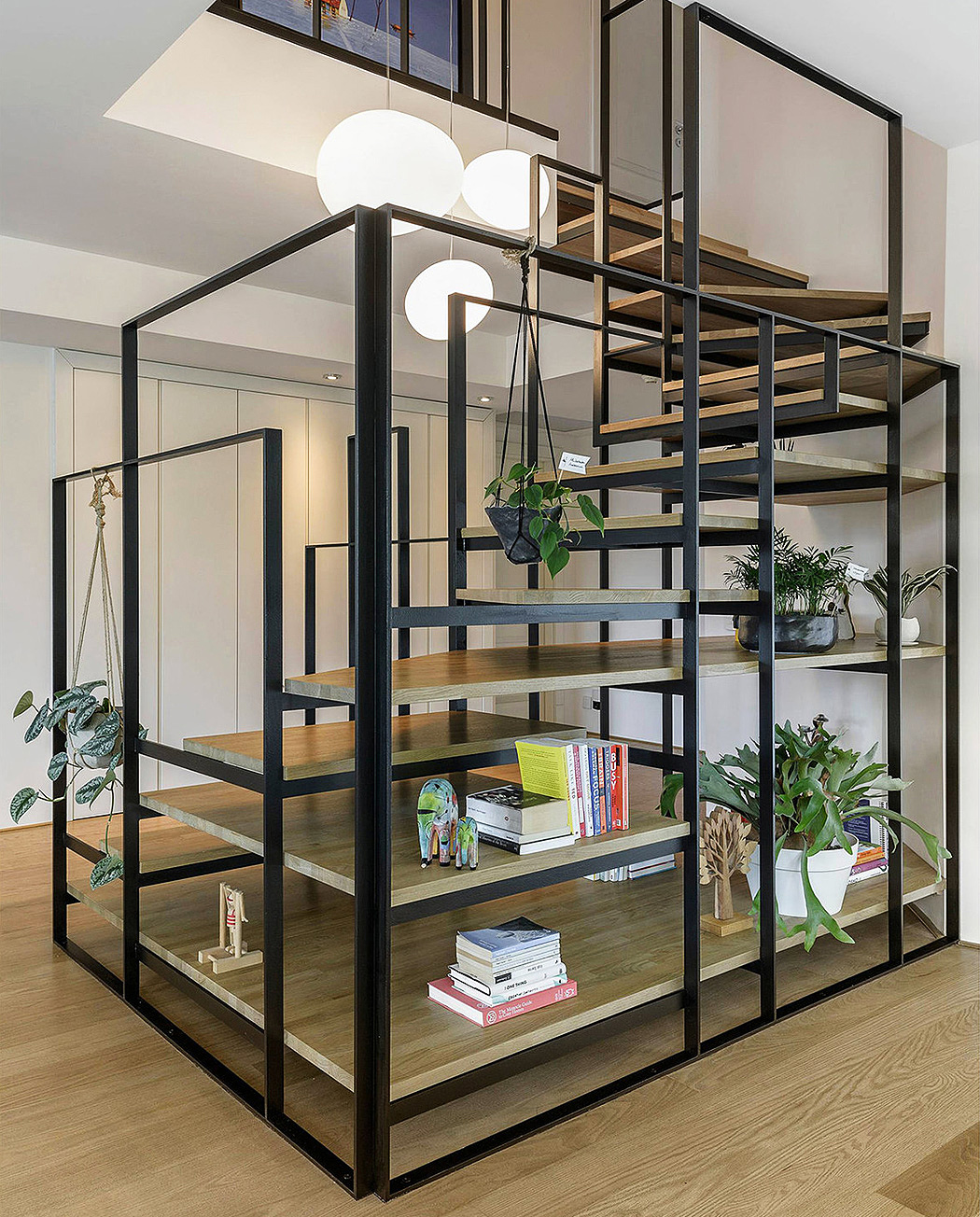 indoor，stairs，Sense of space，