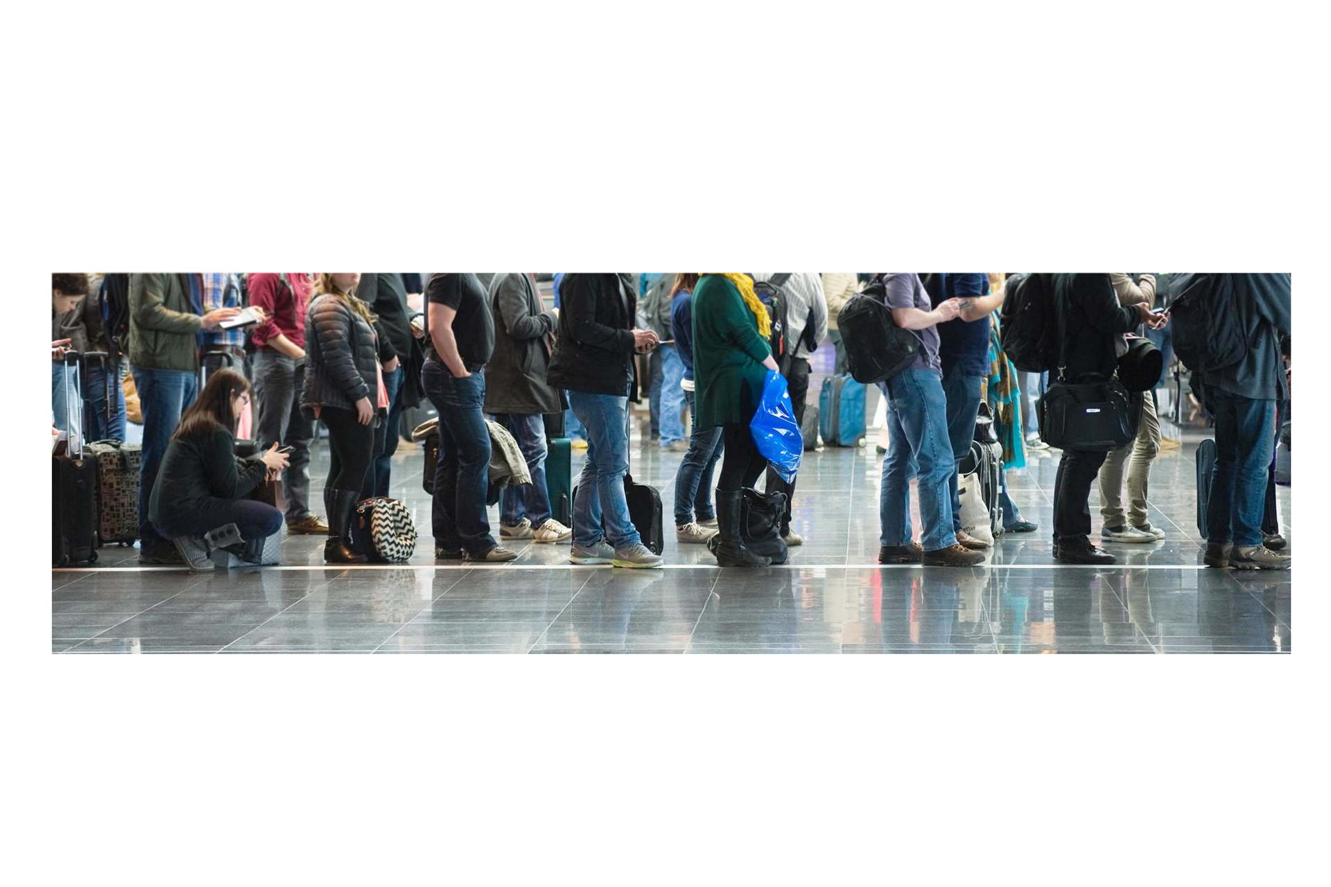 Metal，suitcase，tilt，