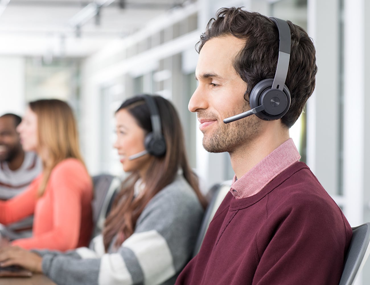 black，Wireless Bluetooth headset，Logitech Zone，