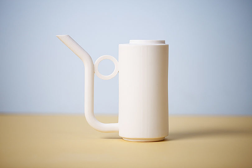 white，ceramics，Small functional watering can，