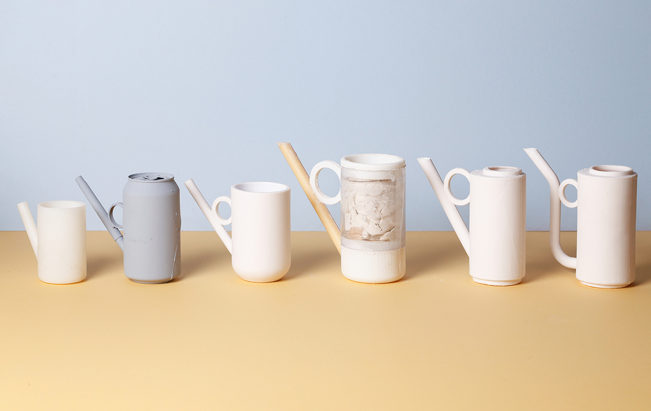 white，ceramics，Small functional watering can，