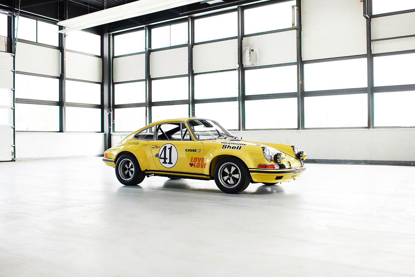 Design，Sports car，energy conservation，environment protection，