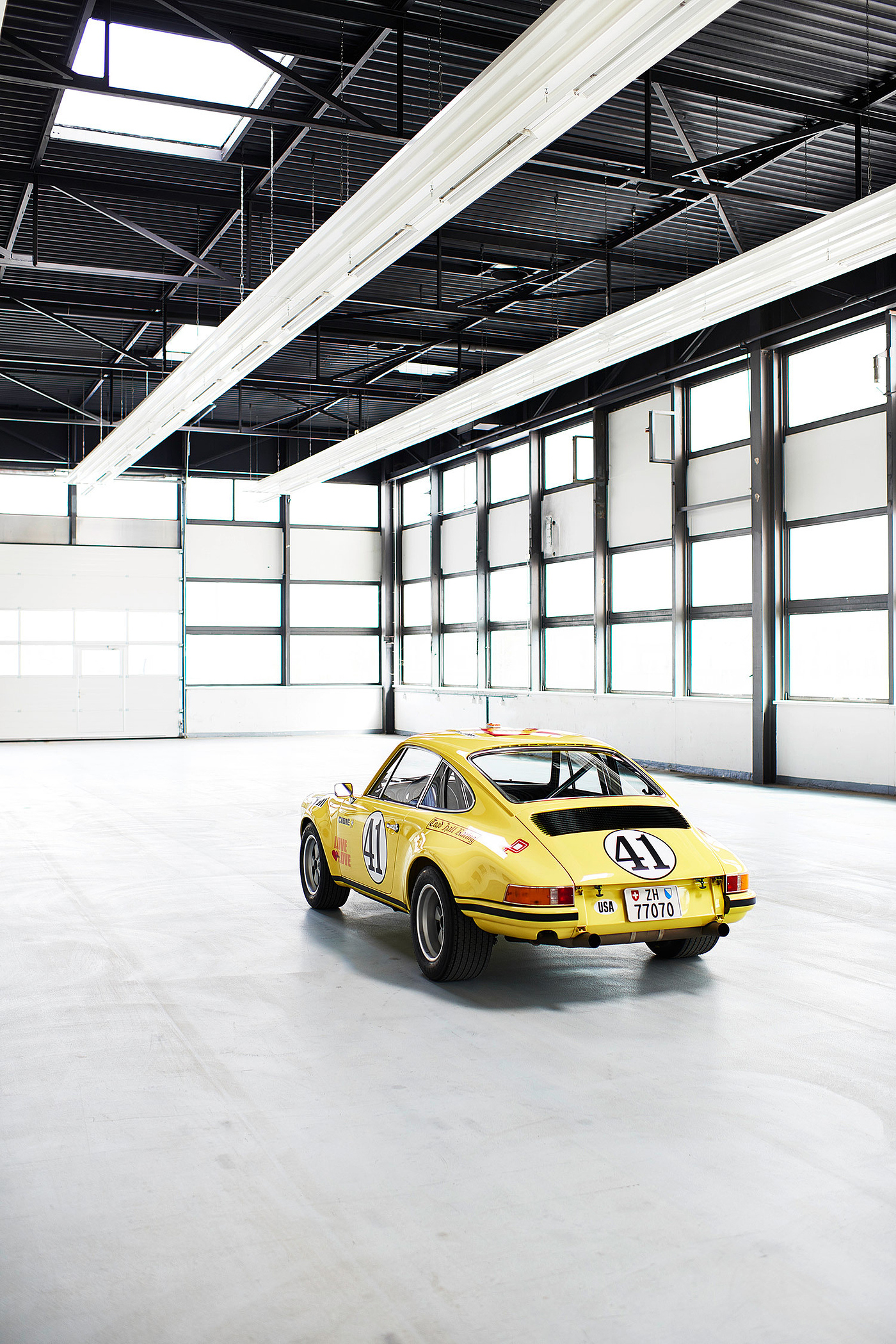 Design，Sports car，energy conservation，environment protection，