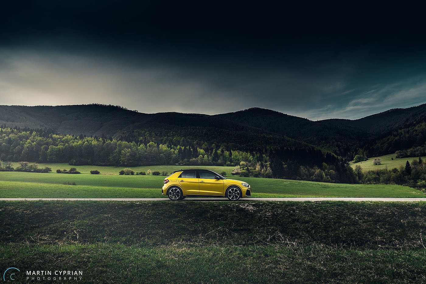 audi，audi，automobile，yellow，Martin Cyprian，