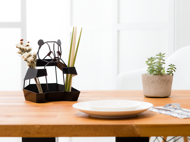 animal，Storage rack，geometry，Line，Home Furnishing，furniture，