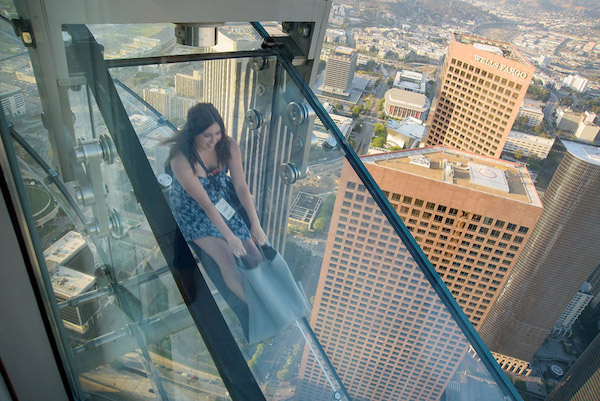 Slide，park，outdoors，Air slide，library，