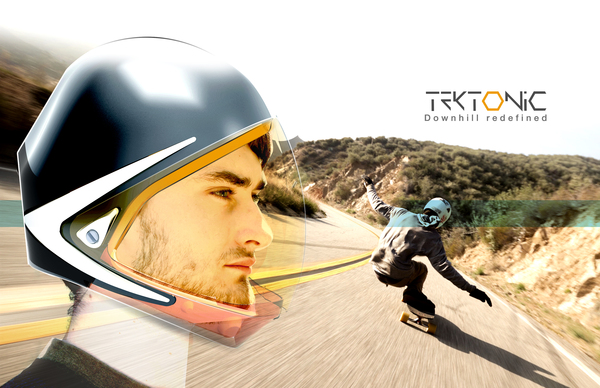 protective clothing，Helmet，motion，outdoors，wear，