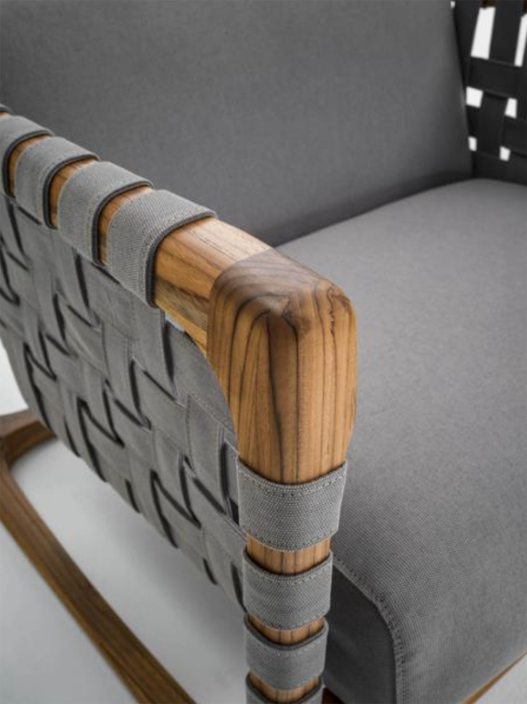 Jamie Durie，Riva，teak，outdoors，courtyard，