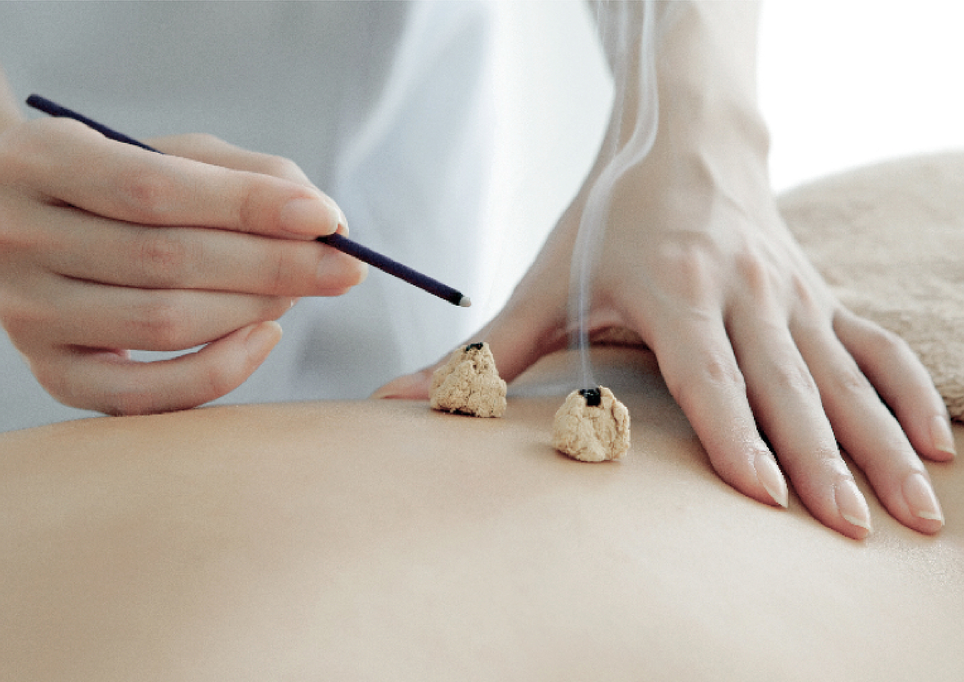 Graduation project，Design，Intelligent device，health preservation，Home medical，moxibustion，