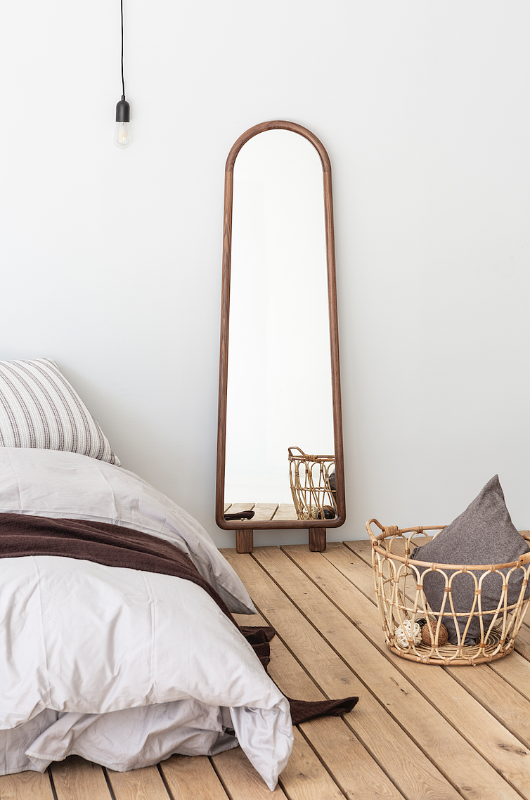 Solid wood mirror，