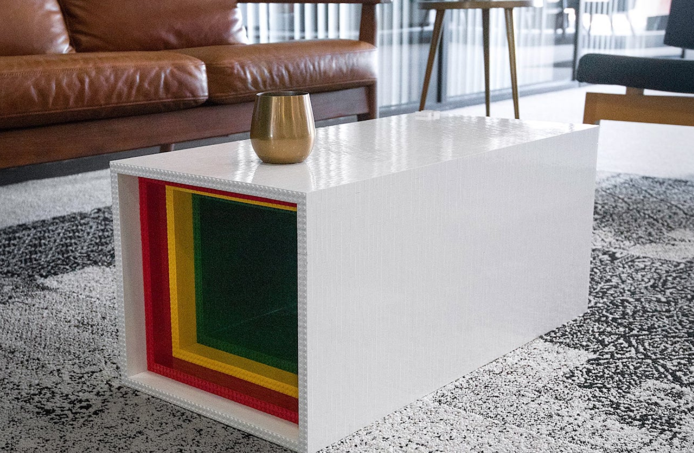 Sculpture，Coffee table，Lego，