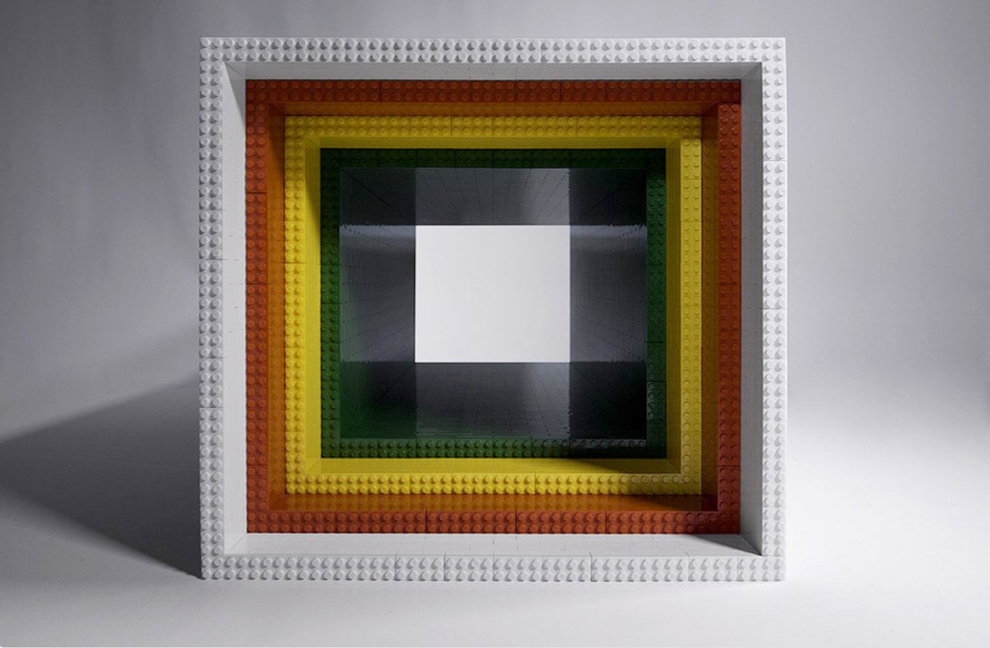 Sculpture，Coffee table，Lego，