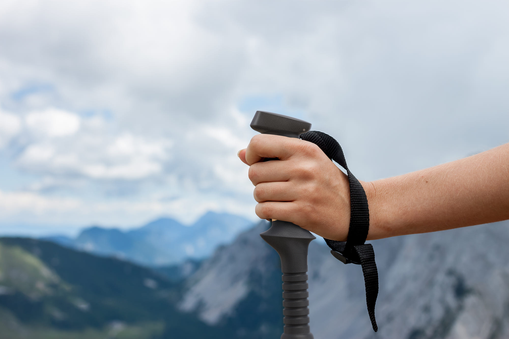 Walking stick，Intelligent hardware，Outdoor equipment，outdoor sport，